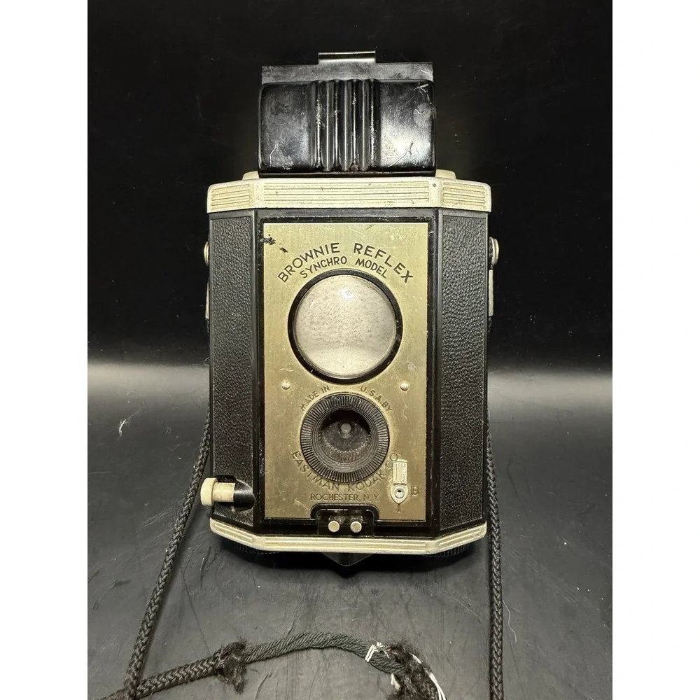 Kodak Brownie Reflex Synchro Model Vintage Camera for‎ Display or Parts